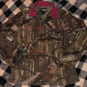 Mossy Oak pullover